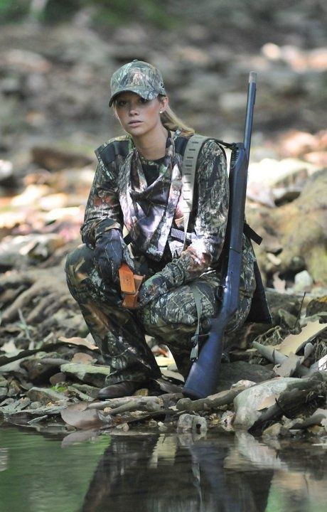 Argentina dove hunting woman with shotgun