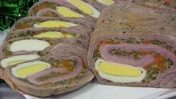 matambre arrollado rolled stuffed flank steak
