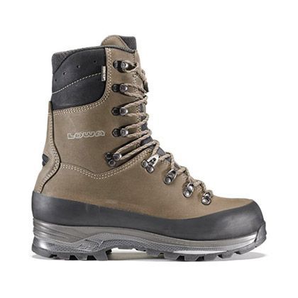 mountain hunting boots used for pigeon hunting in Argentina
